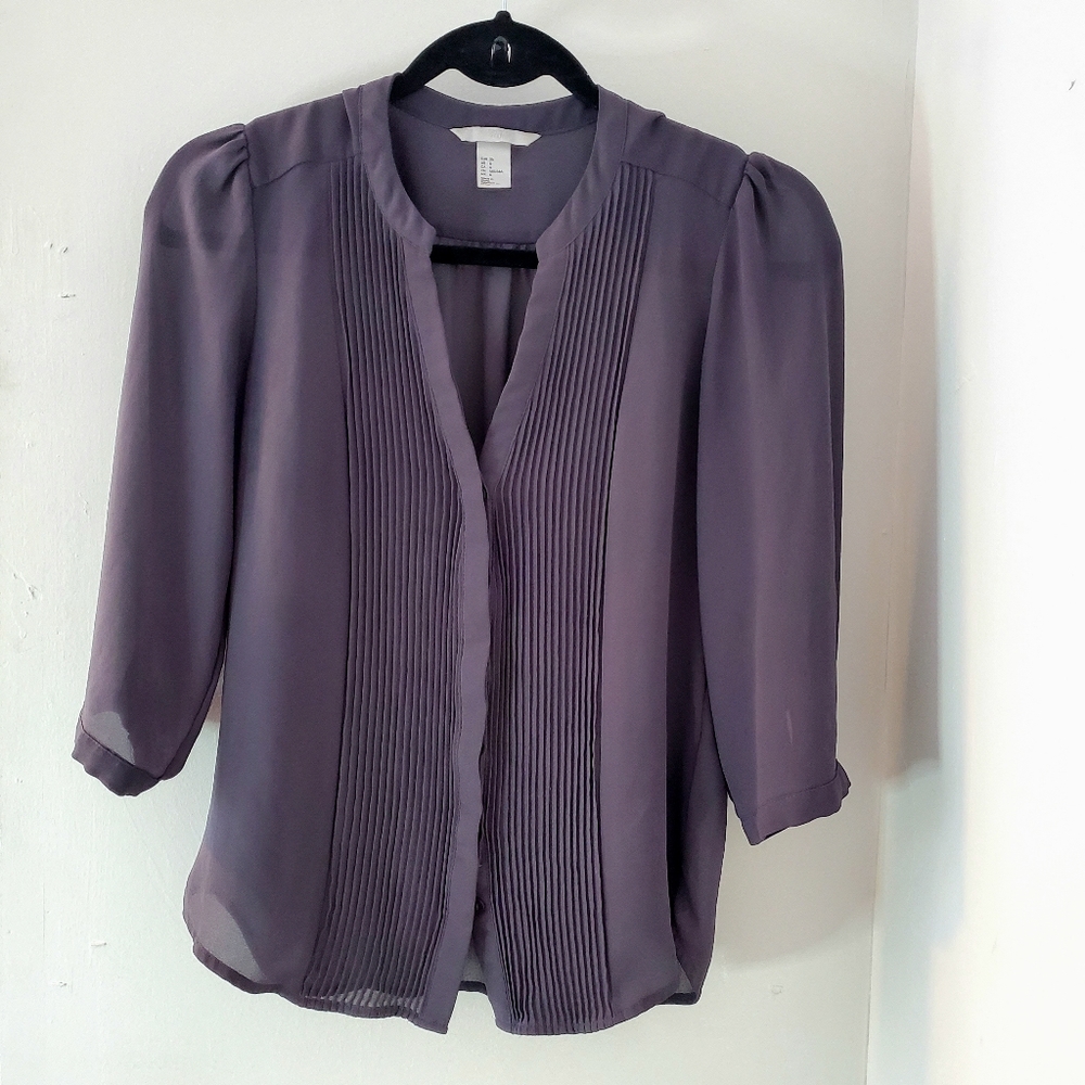 H&M gray blouse size 6